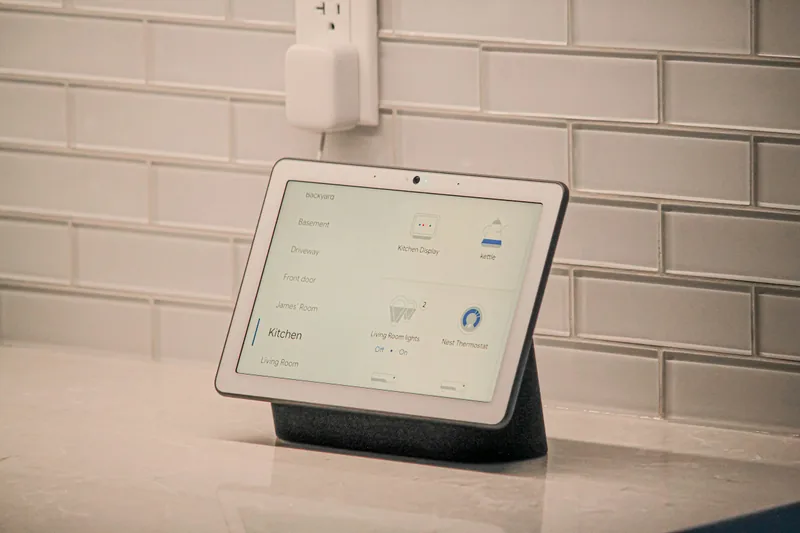 White smart display with a screen